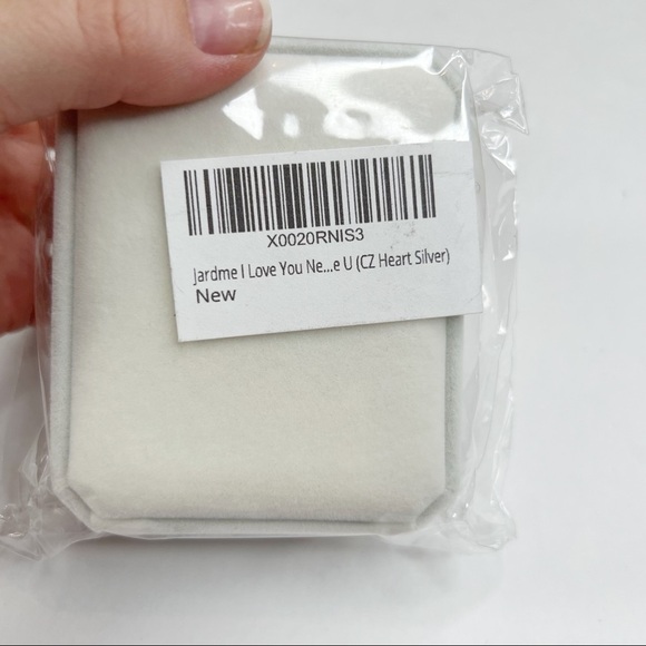 New Jardme Silver Tone Cubic Zirconia Heart Cable Chain Necklace - Picture 9 of 11